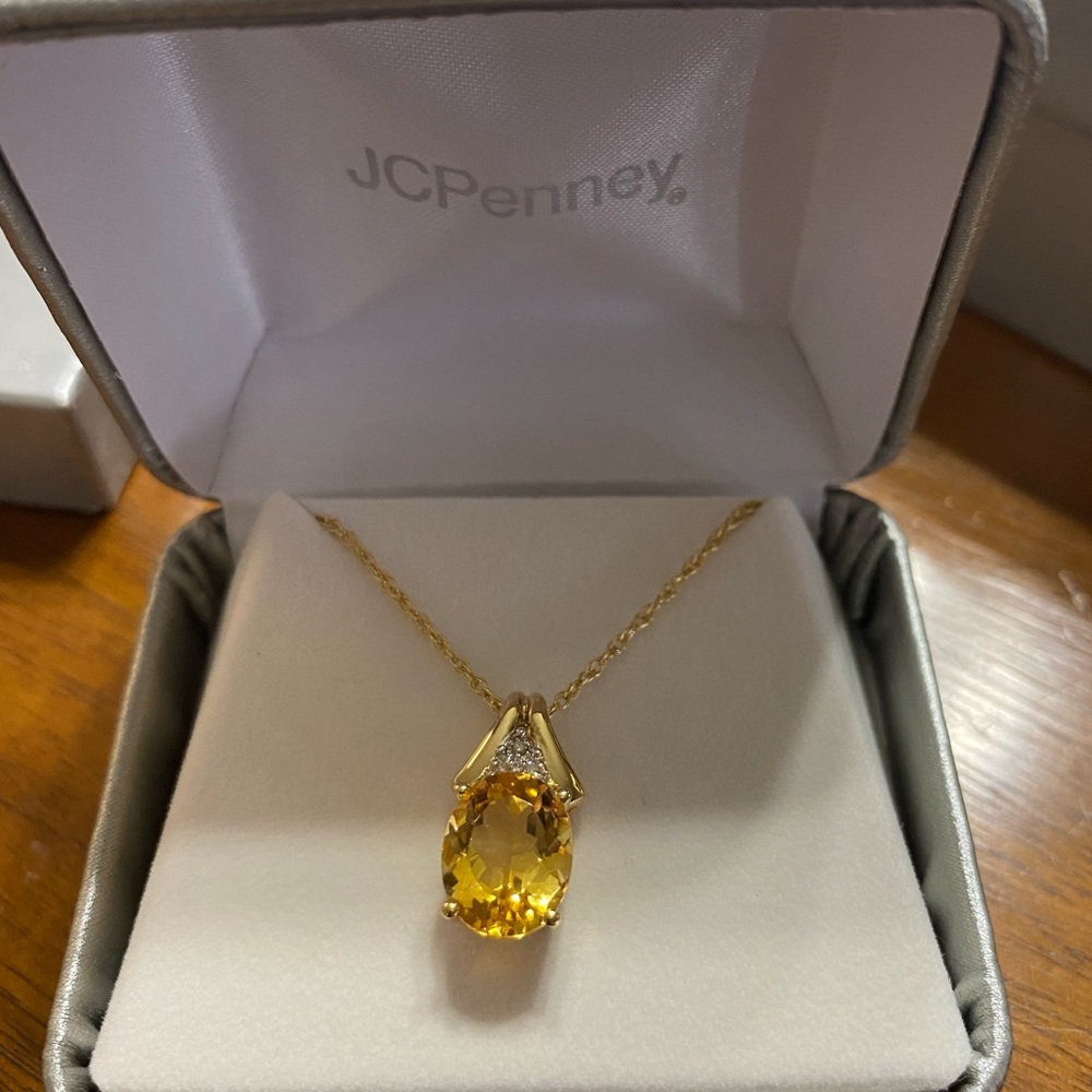 November birthstone necklace. New in box. Never worn.